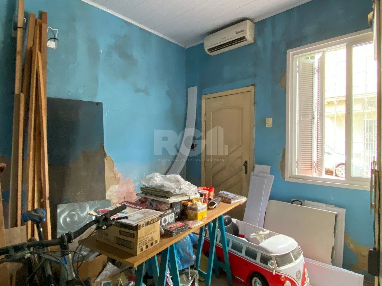 Imagem Casa de esquina com 64m², próximo ao Cais Embarcadero