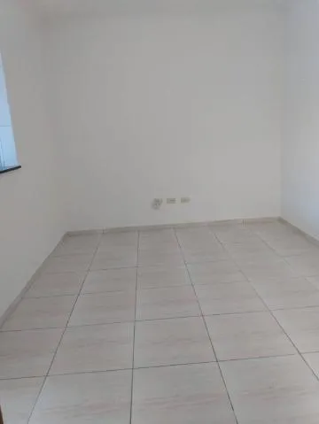 Imagem LOCAÇÃO DE SALAS COMERCIAIS NA VILA AUGUSTA, EM GUARULHOS/SP, 45m² com sala, copa, interfone, toalete e localização estratégica. CONSULTE-NOS.