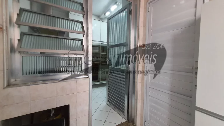 Imagem Apartamento 2 dormitórios bairro Pitangueiras, Guarujá-SP
