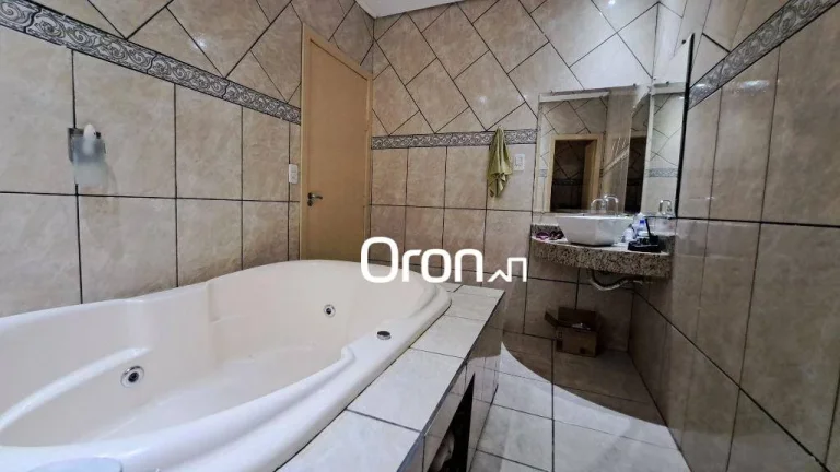 Imagem Casa com 3 dormitórios à venda, 215 m² por R$ 919.900,00 - Residencial Village Santa Rita II - Goiânia/GO