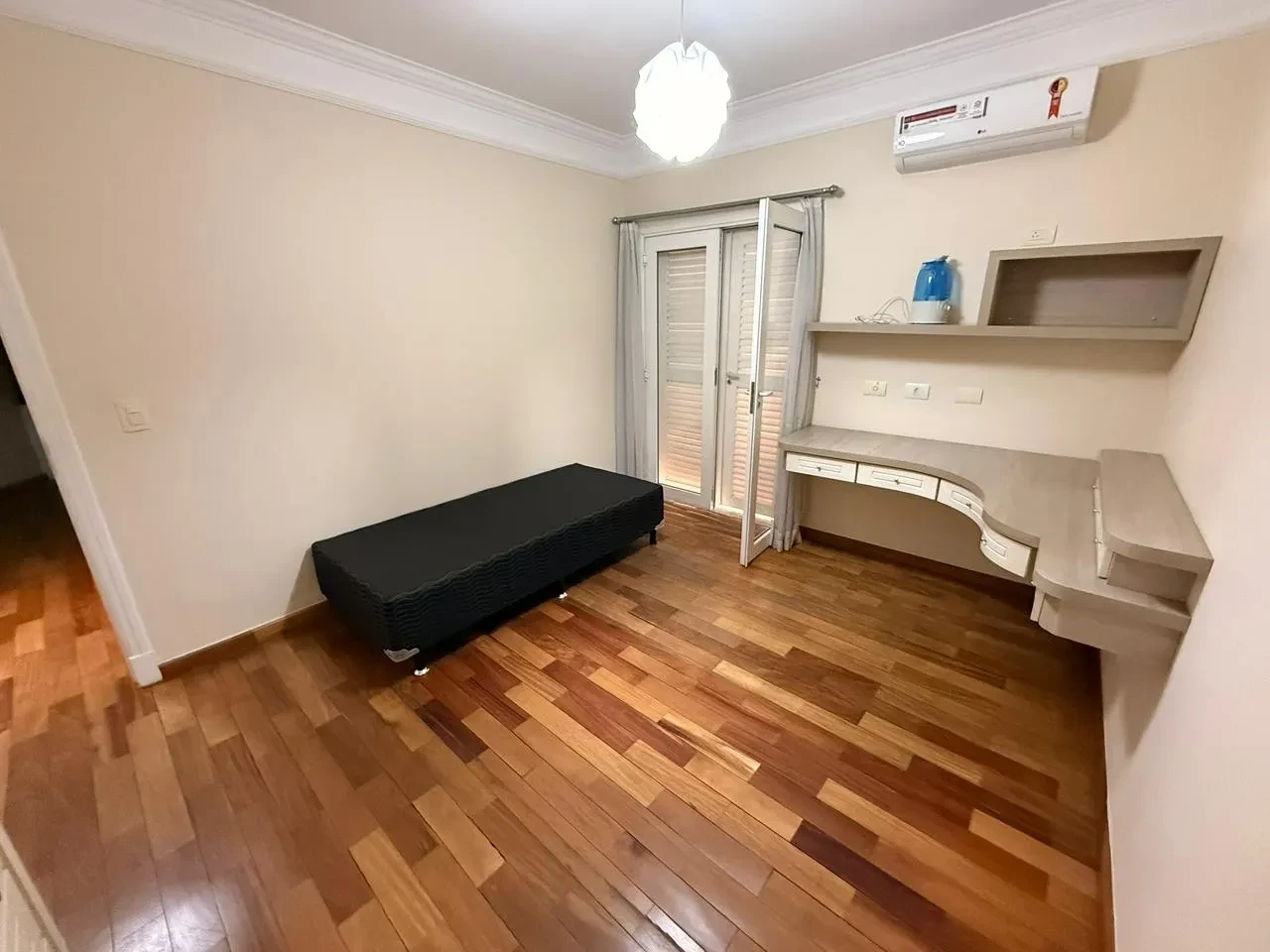 Imagem Sobrado com 4 Quartos à Venda, 494 m² em City América - São Paulo