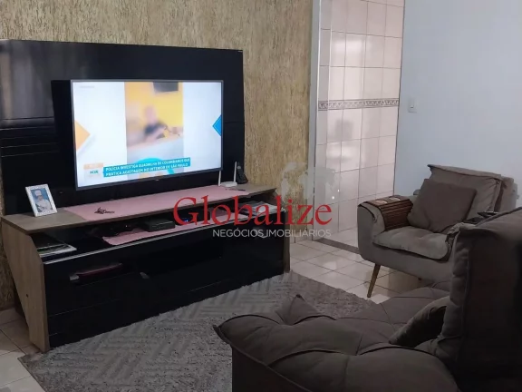 Imagem Casa térrea à venda com 125m², 2 quartos, churrasqueira, área coberta, vaga de garagem coberta por R$390.000,00 em Santos
