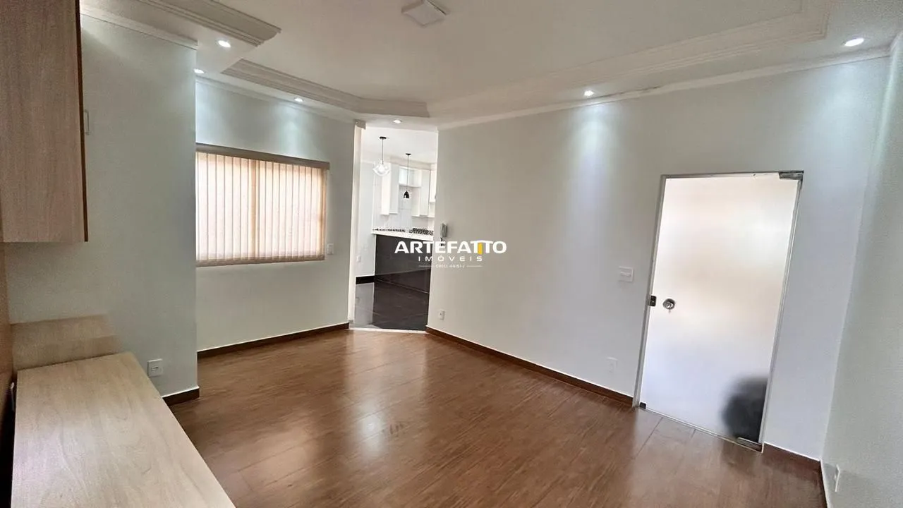 Imagem Casa 3 dorm. sendo 1 suíte no Jovita de Melo, excelente residência.
