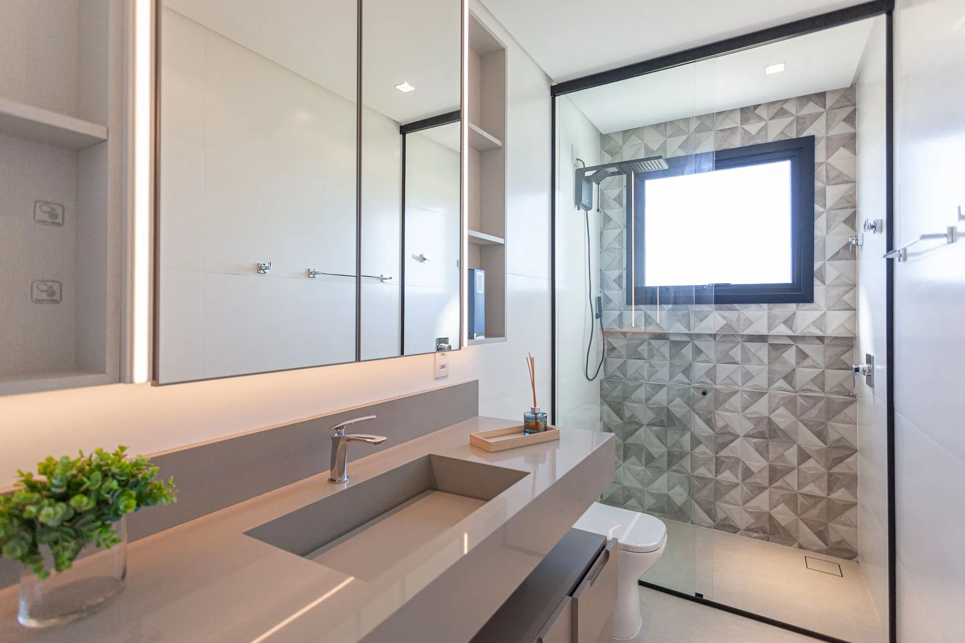Imagem Casa à venda em Torres, Centenário, com 4 quartos, 368.36m2