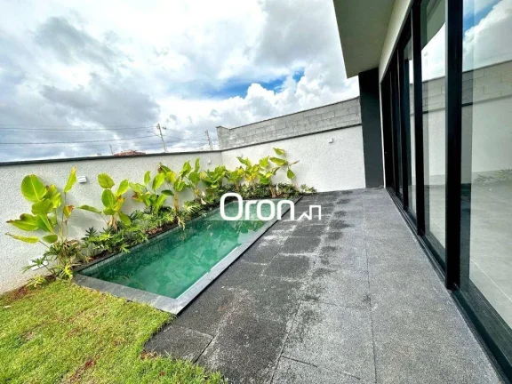 Imagem Casa à venda, 207 m² por R$ 1.800.000,00 - Jardins Parma - Senador Canedo/GO