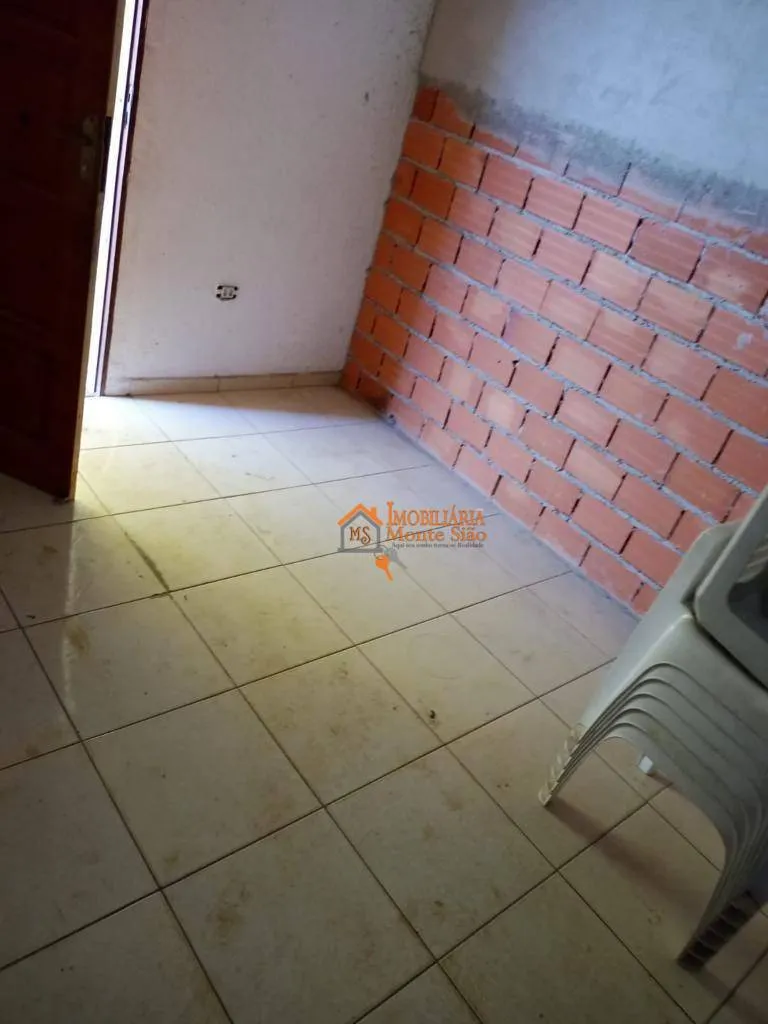 Imagem Terreno com 6 casas à venda no Jardim Tranquilidade por R$ 650.000 - Jardim Tranqüilidade - Guarulhos/SP