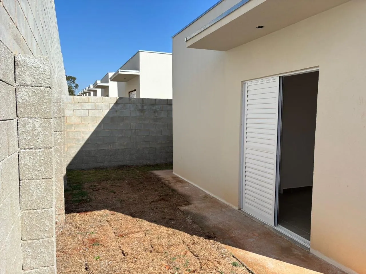 Imagem Casa em Condomínio no Alto da Boa Vista em Sorocaba-SP: 3 quartos, 1 suíte, 2 salas, 2 banheiros, 2 vagas, 68,95 m²!