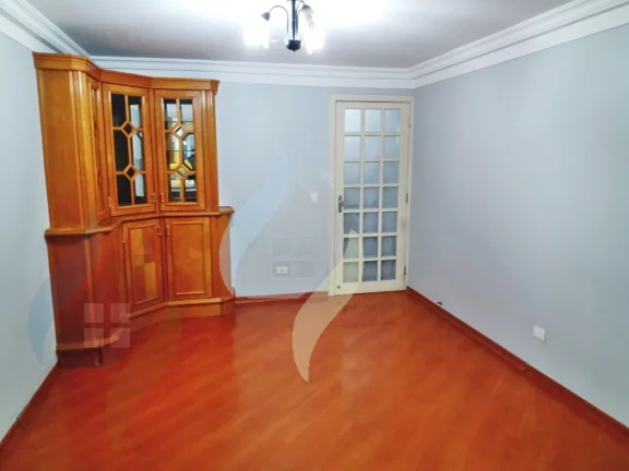 Imagem Sobrado, 4 dormitórios sendo 1 suíte, 4 banheiros, com 223m² em Vila Euclides/SBC