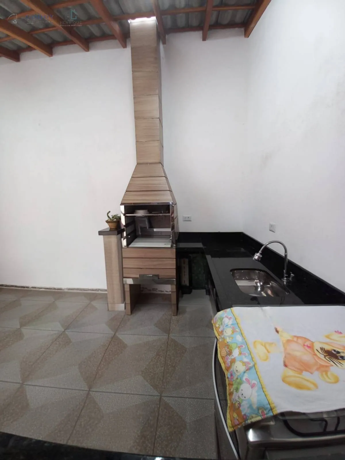 Imagem Casa Aconchegante em Condomínio Fechado com Área de Lazer