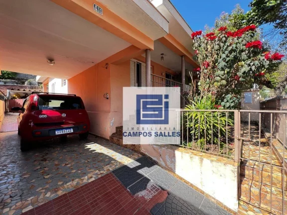 Imagem Casa com 2 dormitórios à venda, 145 m² por R$ 450.000,00 - Centro - Socorro/SP