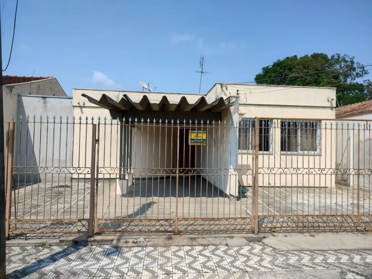 Foto do imóvel Casa à venda 3 Quartos, 3 Vagas, 250M², Vila São Geraldo, Taubaté - SP