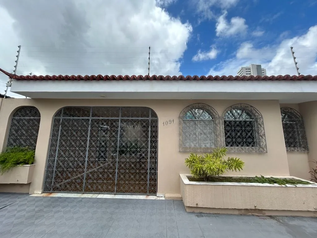 Imagem Casa com 4 dormitórios à venda, 227 m² por R$ 596.996,00 - Lagoa Nova - Natal/RN