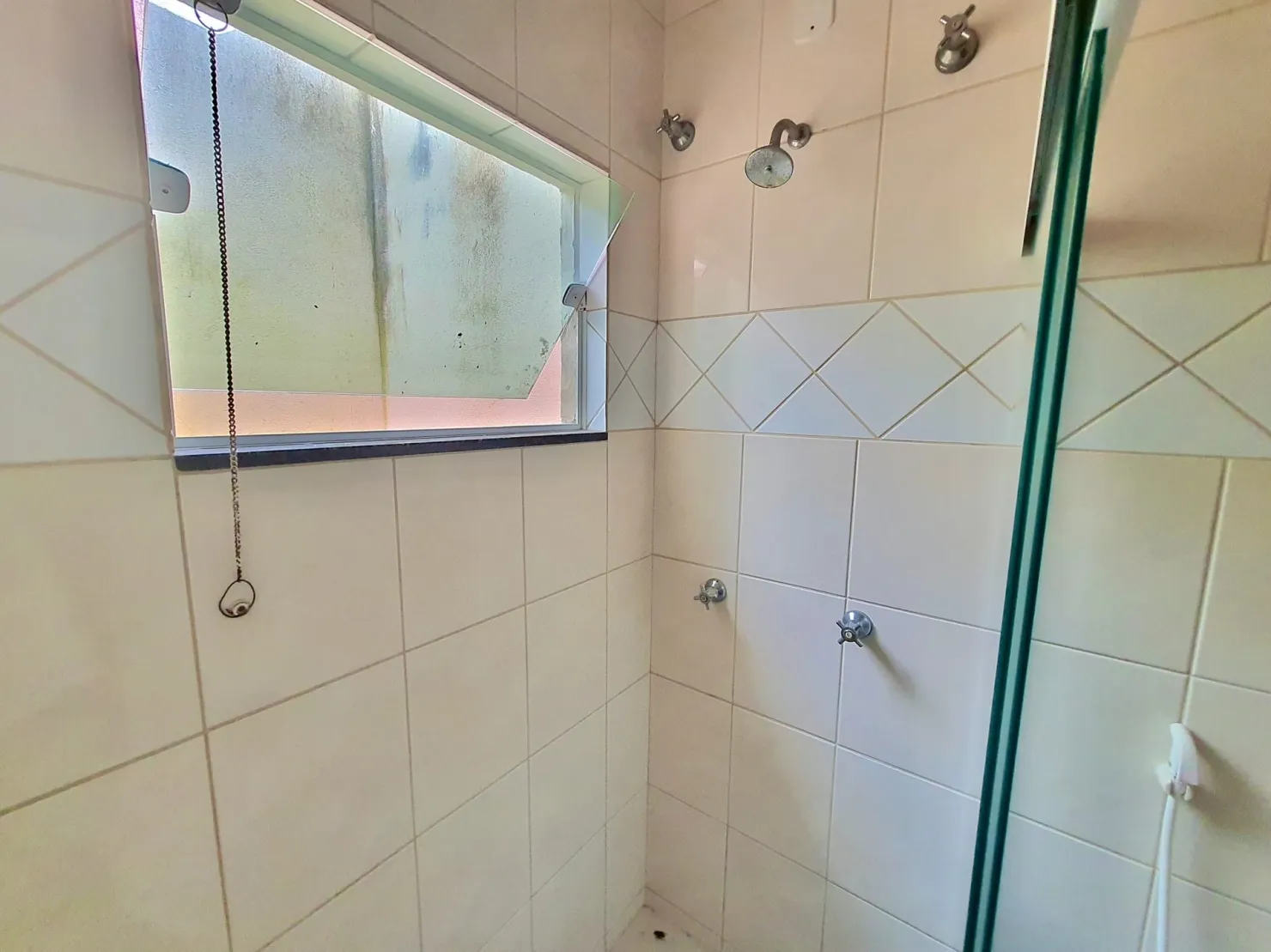 Imagem Casa à venda 3 Quartos, 1 Suite, 4 Vagas, 250M², Jardim Independência, Taubaté - SP | Residencial Recanto Verde