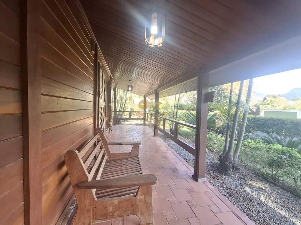 Imagem Casa em Condomínio para Venda em Teresópolis / RJ no bairro Vargem Grande