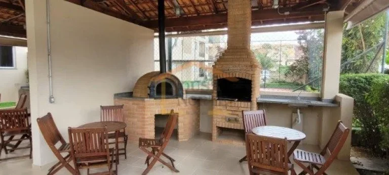 Imagem Apartamento com 2 dormitórios, sendo um com guarda-roupa planejado, piso laminado, sala para dois a...