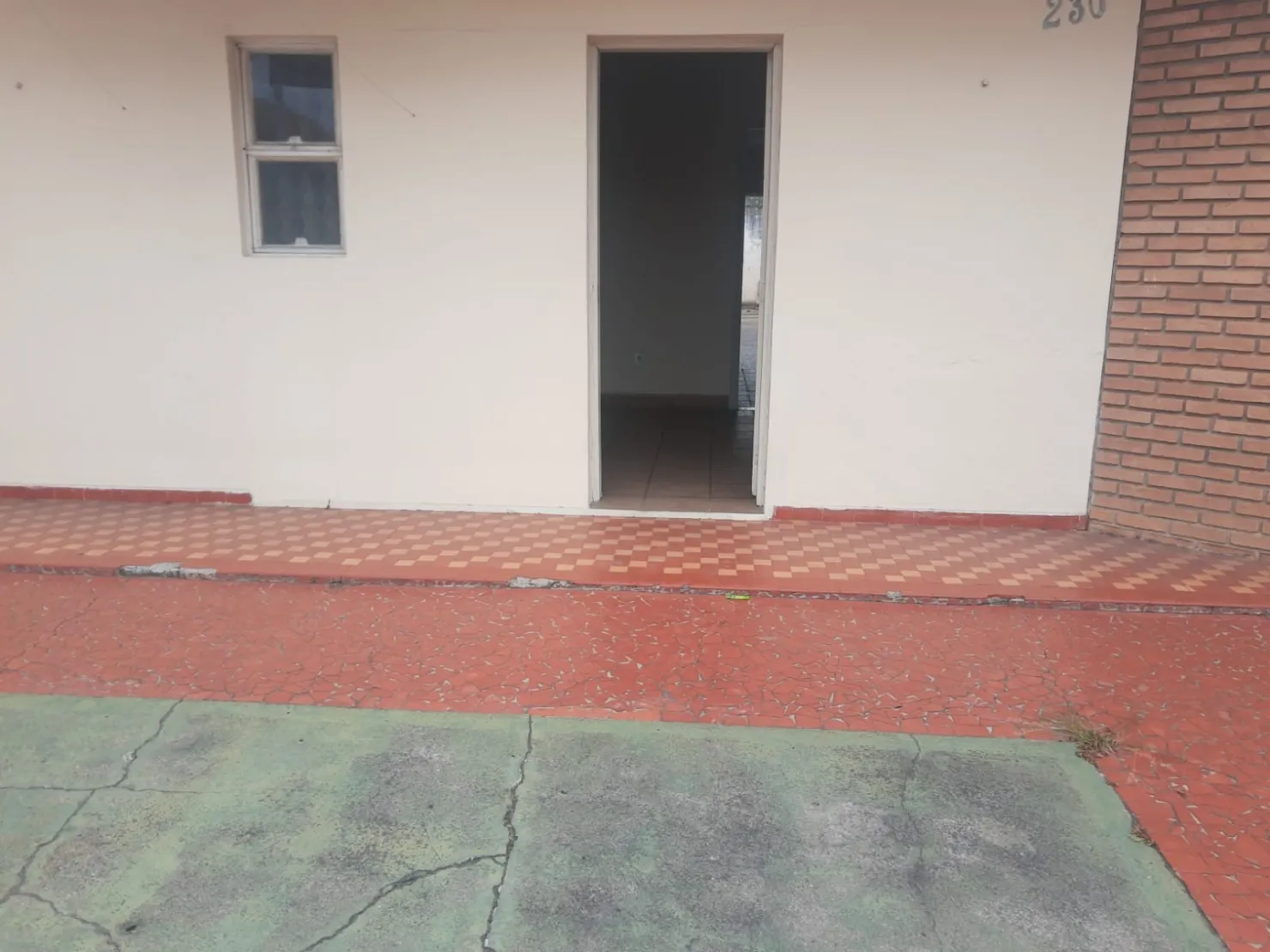 Imagem Casa à venda 2 Quartos, 1 Vaga, 240M², Vila Santos, Caçapava - SP
