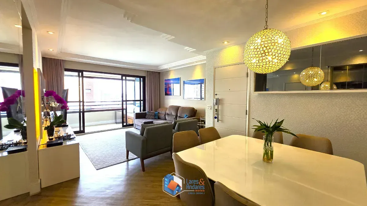 Imagem Cobertura para venda em Vila Hamburguesa com 4 quartos, sendo 2 suítes, 227m²