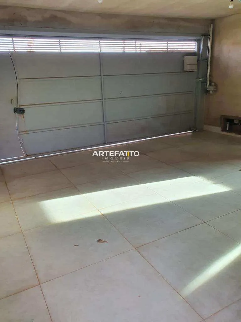 Imagem Casa à venda em Pedregulho, Centro, com 5 quartos, 200m2