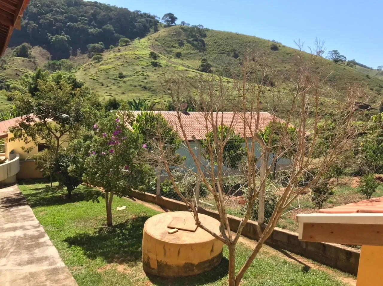 Imagem Chácara à venda 4 Quartos, 5 Vagas, Santa Luzia Rural, Taubaté - SP