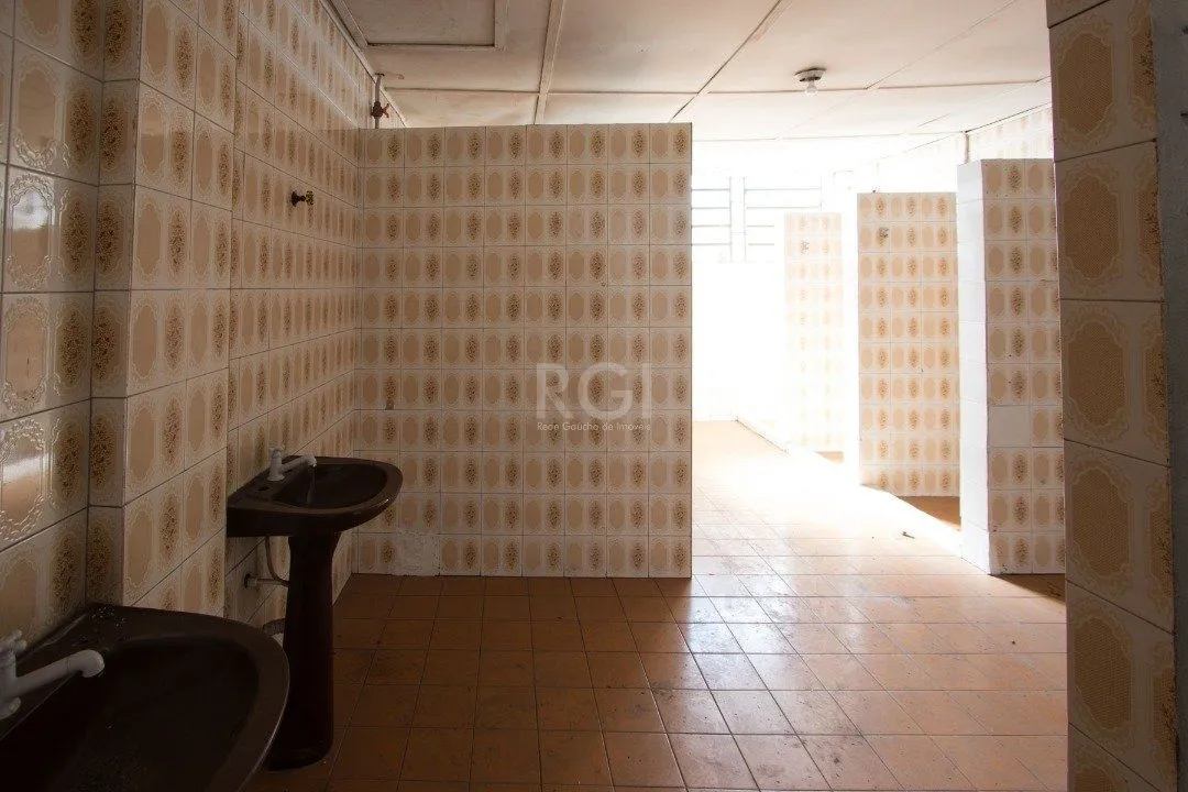 Imagem Pavilhão para Venda - 1257.35m², 0 dormitórios, 6 vagas - Floresta