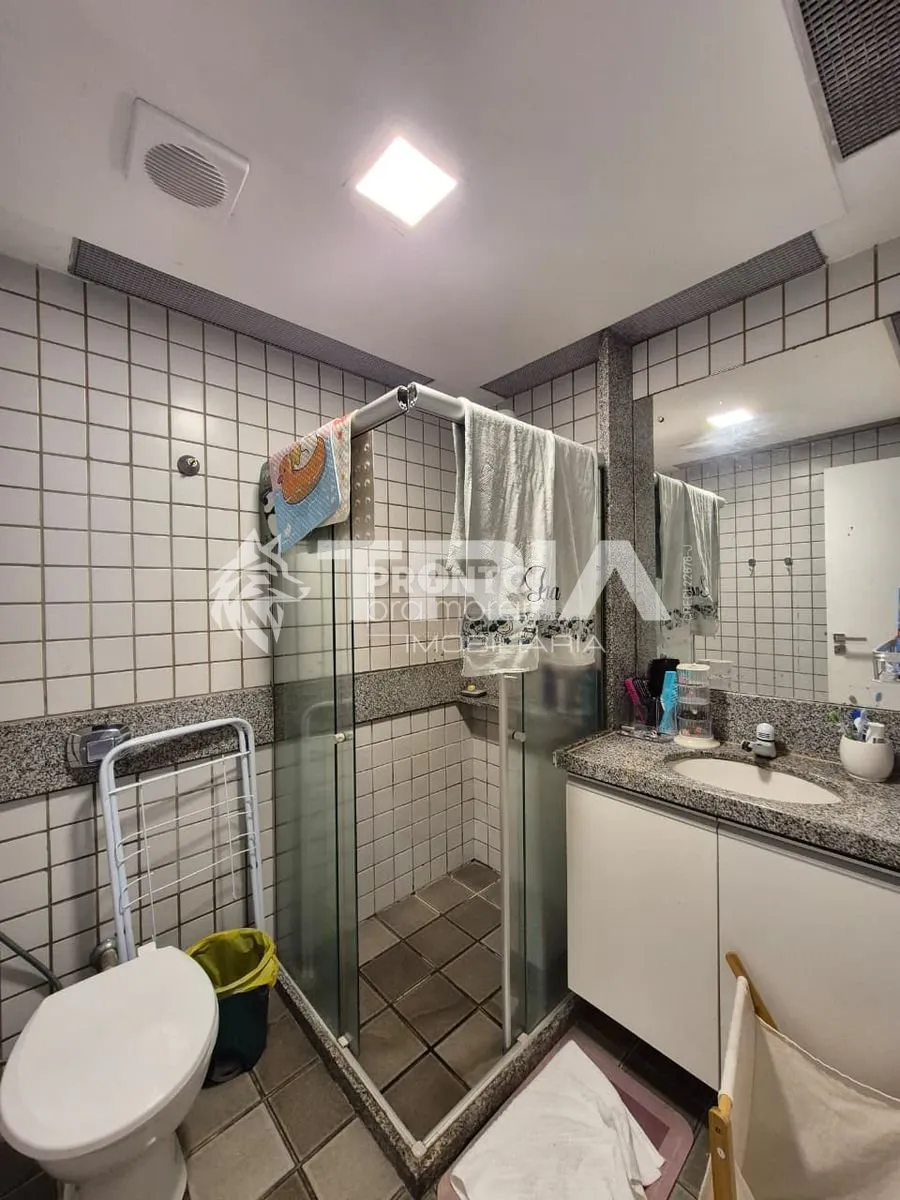 Imagem Apartamento de 4 quartos, 194m² no bairro Aflitos, em Recife