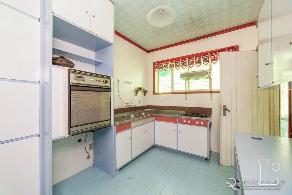 Imagem Casa para Venda - 450m², 3 dormitórios, sendo 1 suites, Vila Conceição