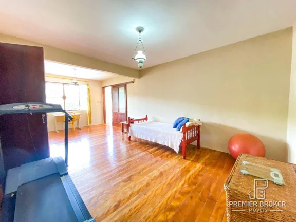 Imagem Casa à venda, 290 m² por R$ 789.900,00 - Vale do Paraíso - Teresópolis/RJ