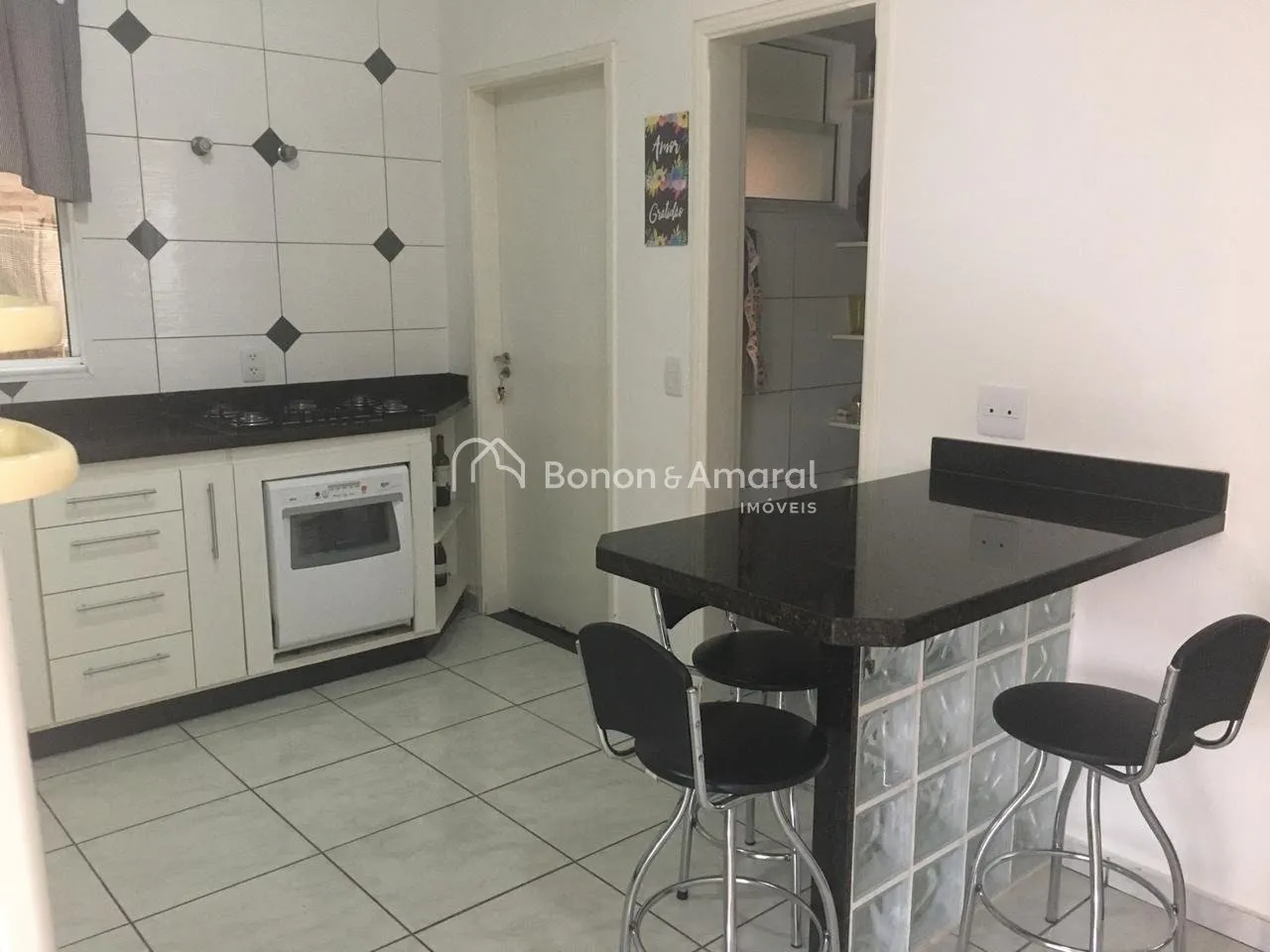 Imagem Casa de Condomínio com 3 Quartos e 5 banheiros à Venda, 220 m² - Valinhos
