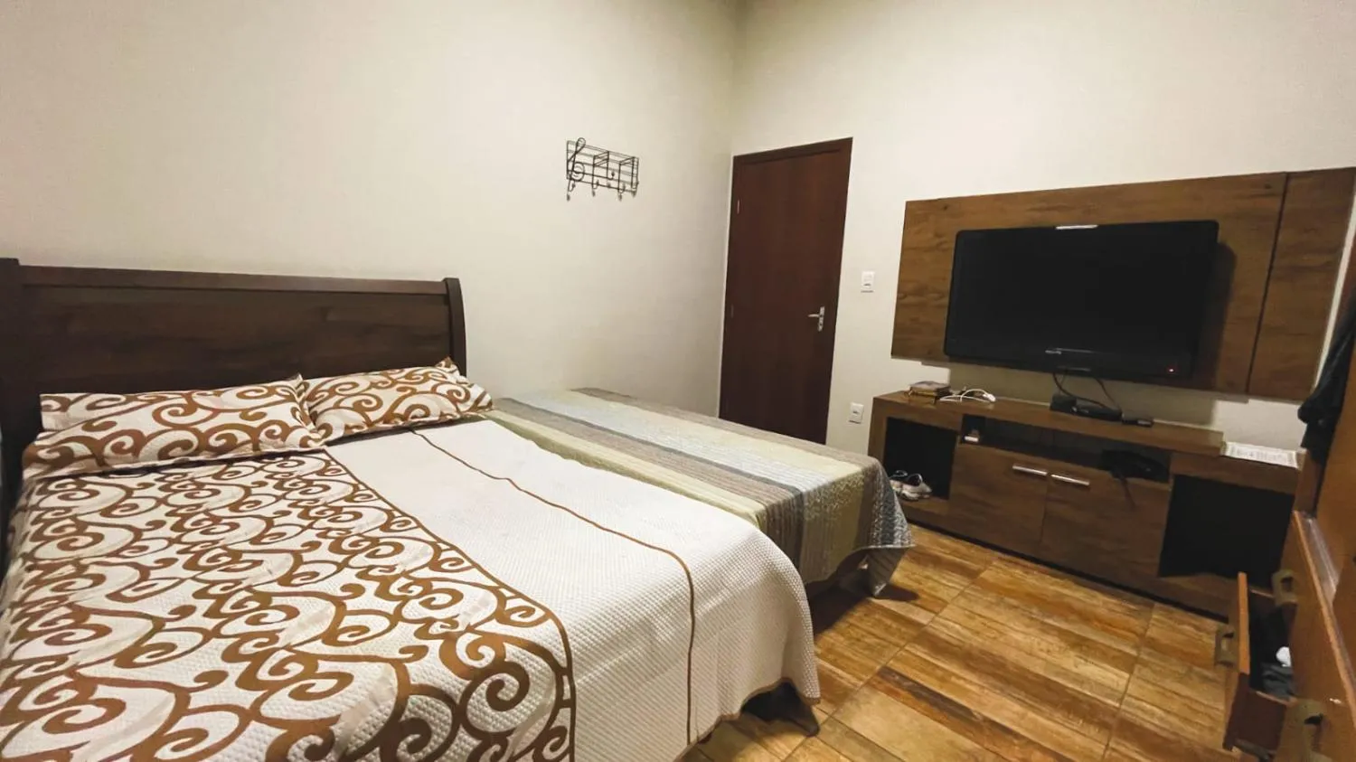 Imagem Vendo magnífica chácara em Perdigão/MG Propriedade com 64.000 m² (6,4 hectares)