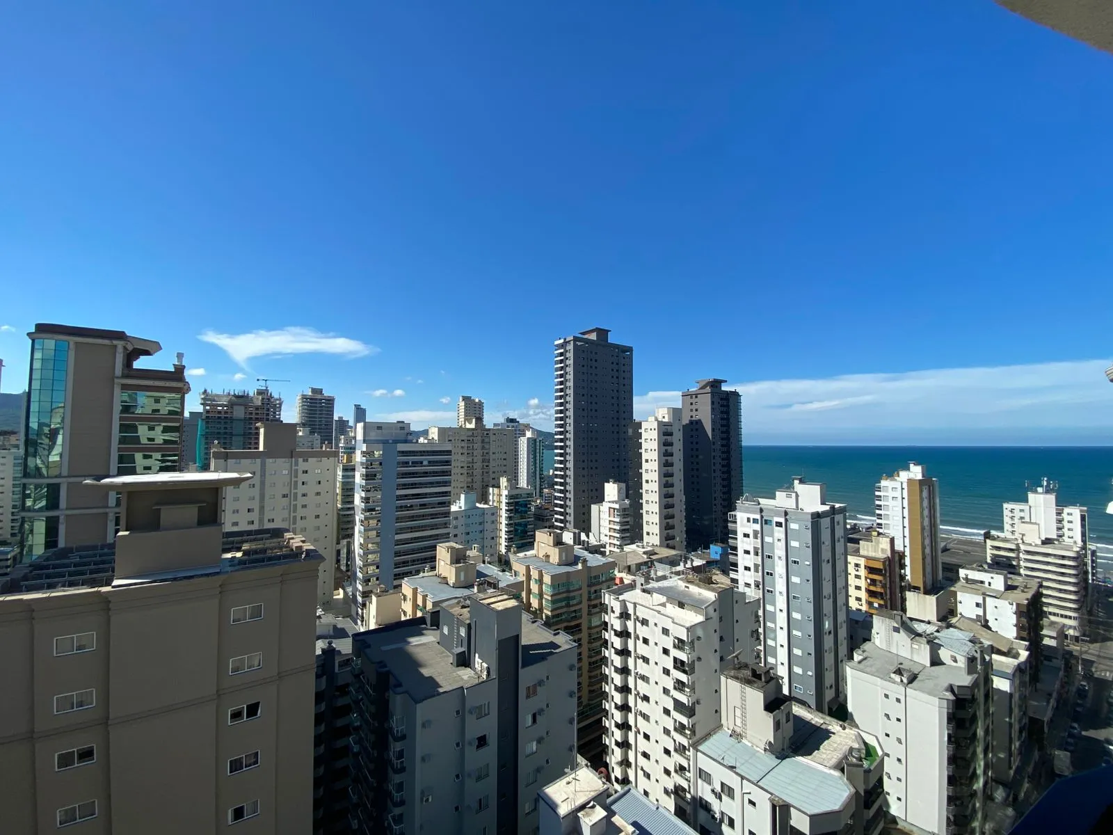 Imagem Apartamento com vista para o mar à venda com 185m2 por R$ 3.690.000,00