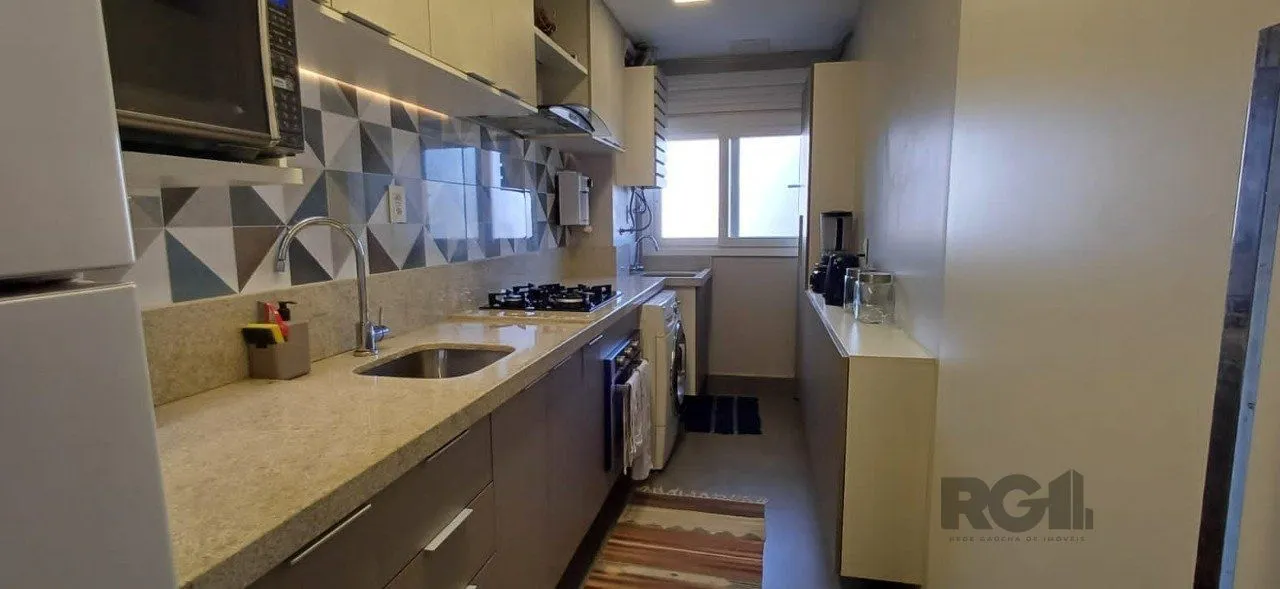 Imagem 2D com suite e infra completa.