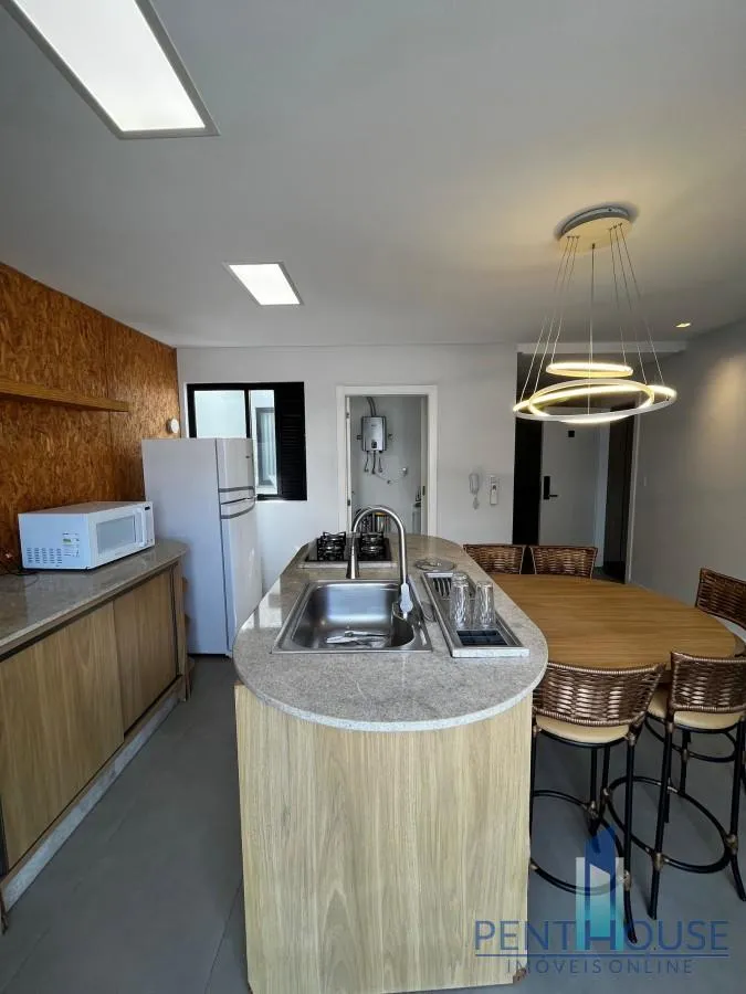 Imagem Apartamento Zona Central para Venda em Balneário Camboriú, Praia dos Amores, 3 dormitórios, 1 suíte, 2 banheiros, 2 vagas