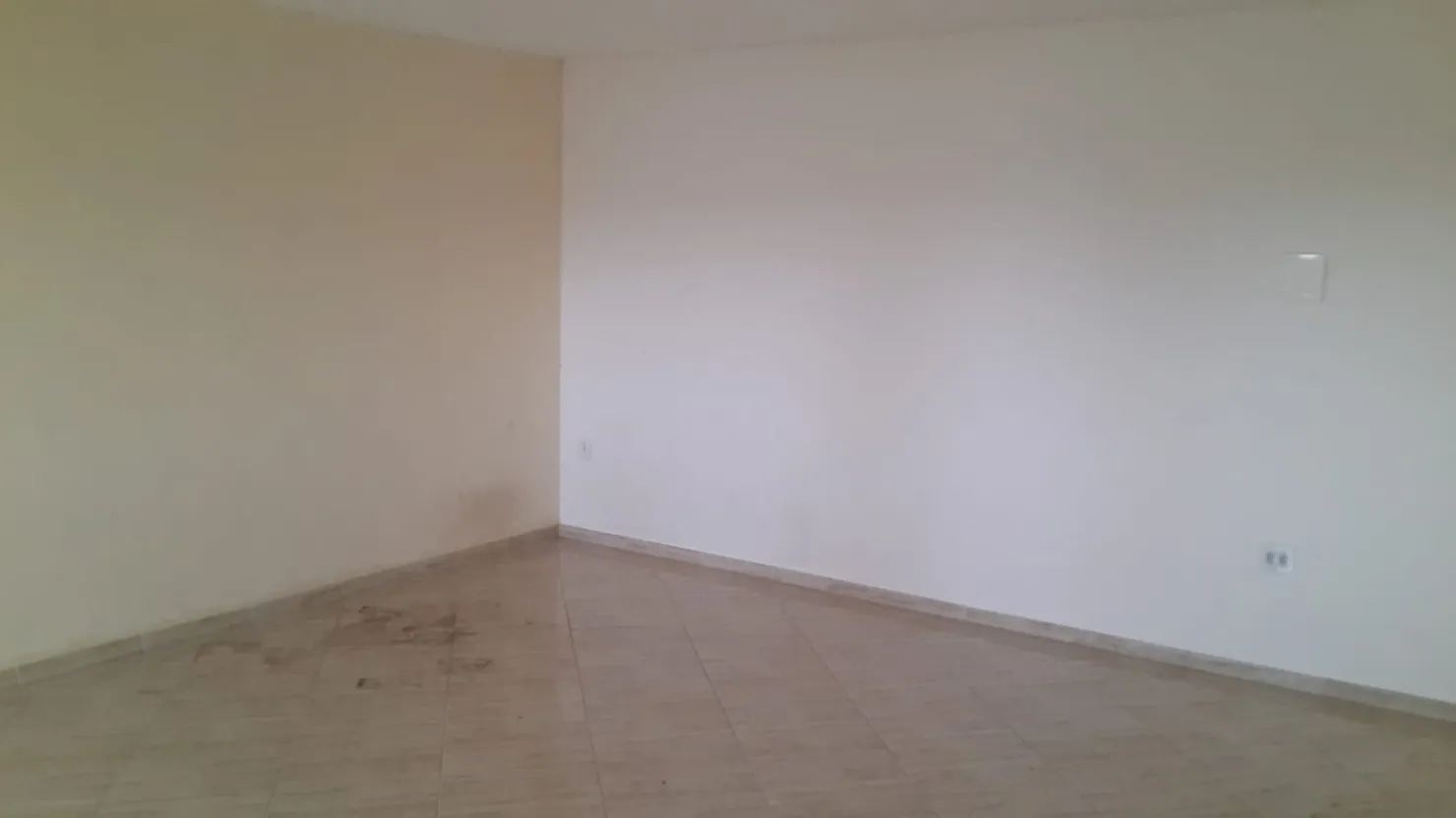 Imagem Casa à venda 2 Quartos, 1 Suite, 2 Vagas, 155M², Residencial Estoril, Taubaté - SP