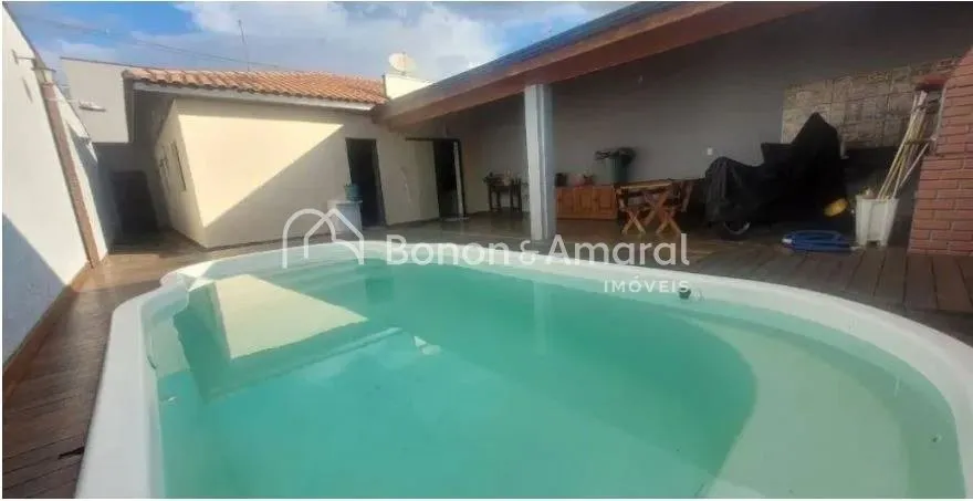 Imagem Casa com 2 quartos, 2 banheiros e piscina no residencial Pazetti em Paulínia