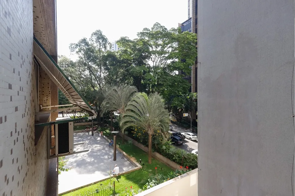 Imagem Apartamento à venda em São Paulo, Cerqueira César, com 3 quartos, 192m2