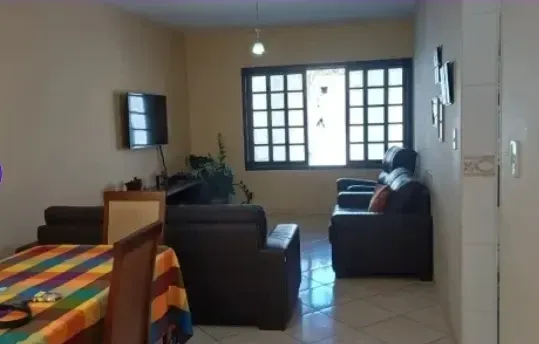 Imagem Casa com 3 Quartos à Venda, 175 m² em Caxambu - Jundiaí