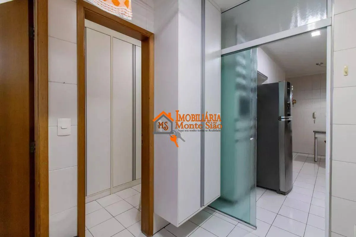 Imagem Apartamento com 3 dormitórios à venda, 108 m² por R$ 800.000,00 - Camargos - Guarulhos/SP
