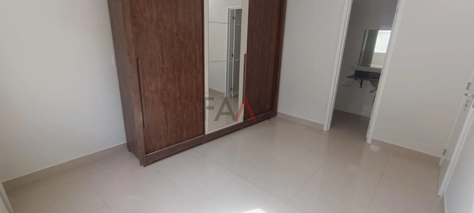 Imagem Apartamento Semi Mobiliado no Edifício Verona Próximo à Campo Real