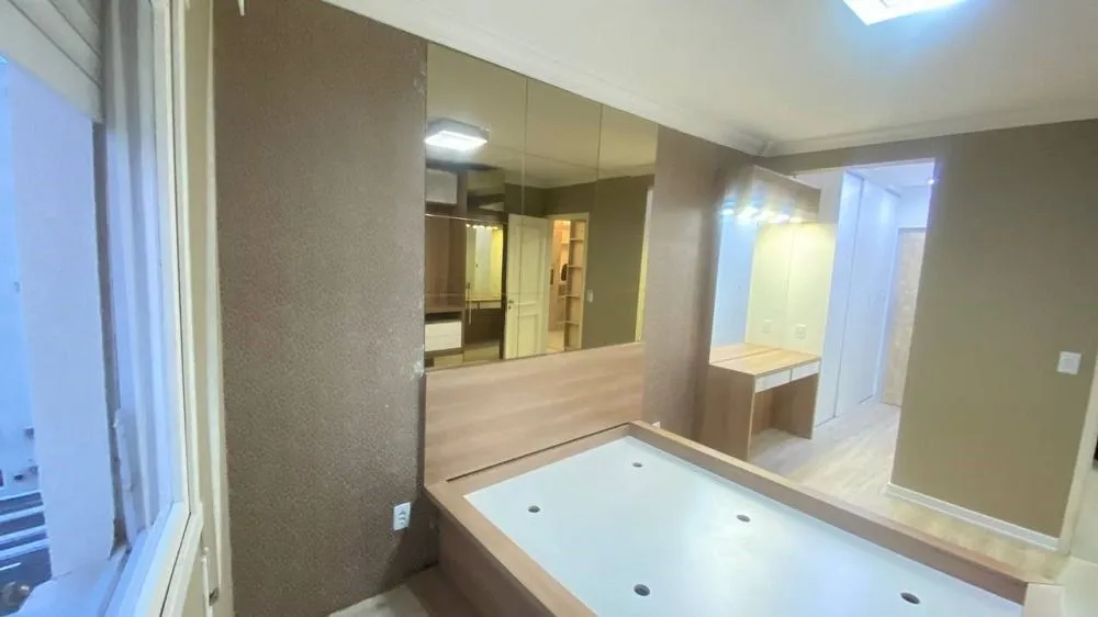 Imagem VENDA de apartamento 1dormitório com 1 vaga, mobiliado, localizado na Rua Jose do Patrocínio, Cidade Baixa, Porto Alegre.