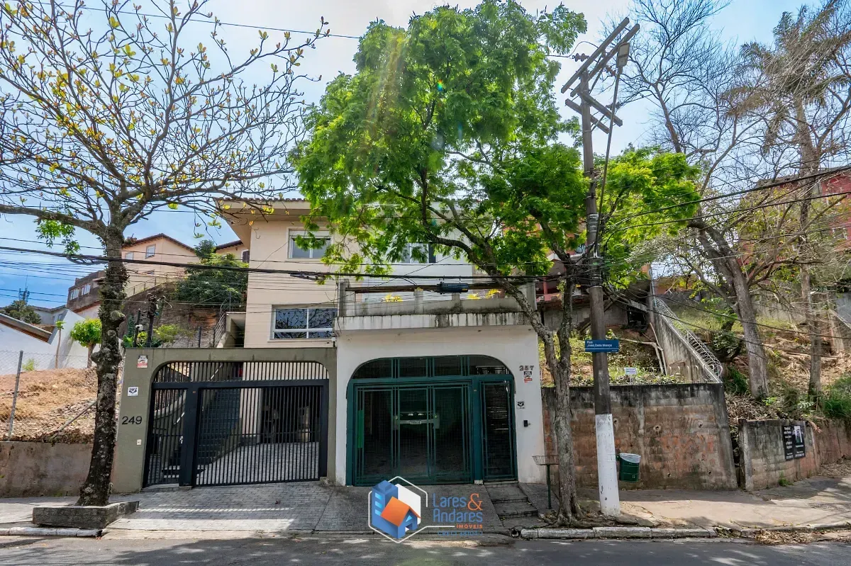 Foto do imóvel Sobrado para venda em Rolinópolis com 4 quartos, sendo 2 suítes, 225m² em Rua João Della Manna