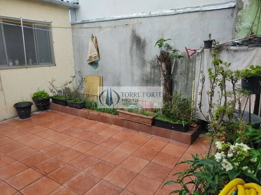 Imagem Bela casa 2 dormitórios 2 banheiros e 2 vagas na Vila Matilde