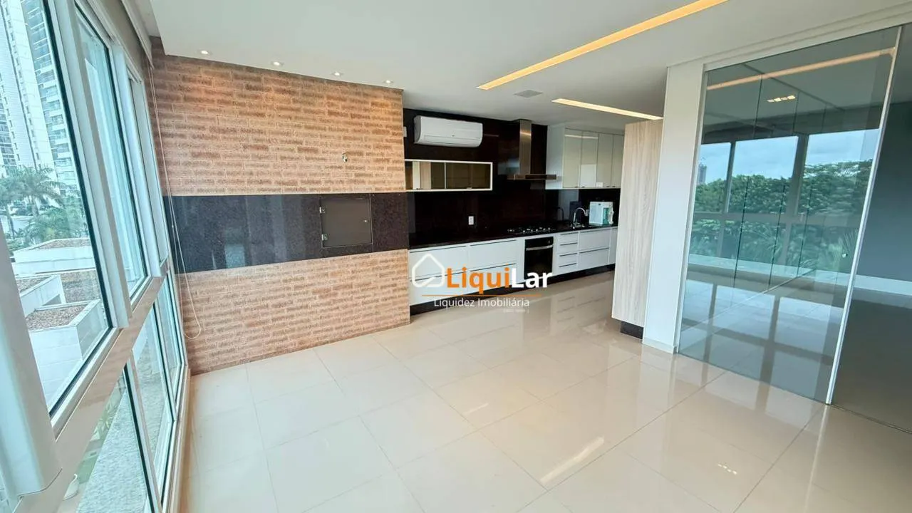 Imagem Apartamento de Alto Padrão no Edifício Dorsay com 4 Suítes, Vista para o Parque das Nações e 4 Vagas