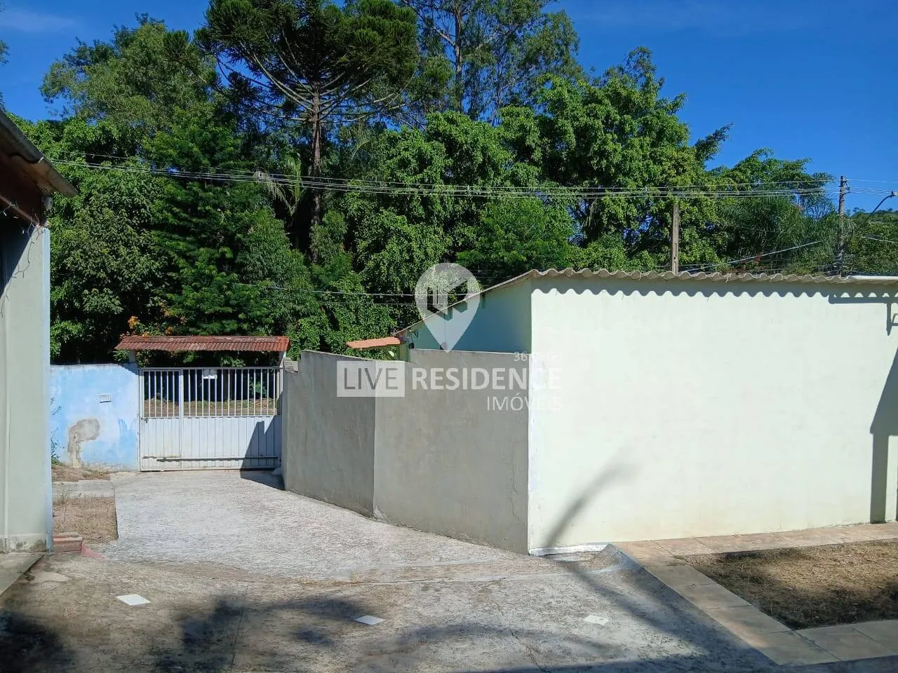 Imagem Casa com duas moradias à venda!