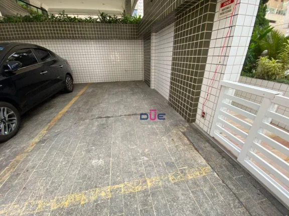 Imagem Apartamento com 3 dormitórios à venda, 134 m² por R$ 950.000,00 - Pompéia - Santos/SP