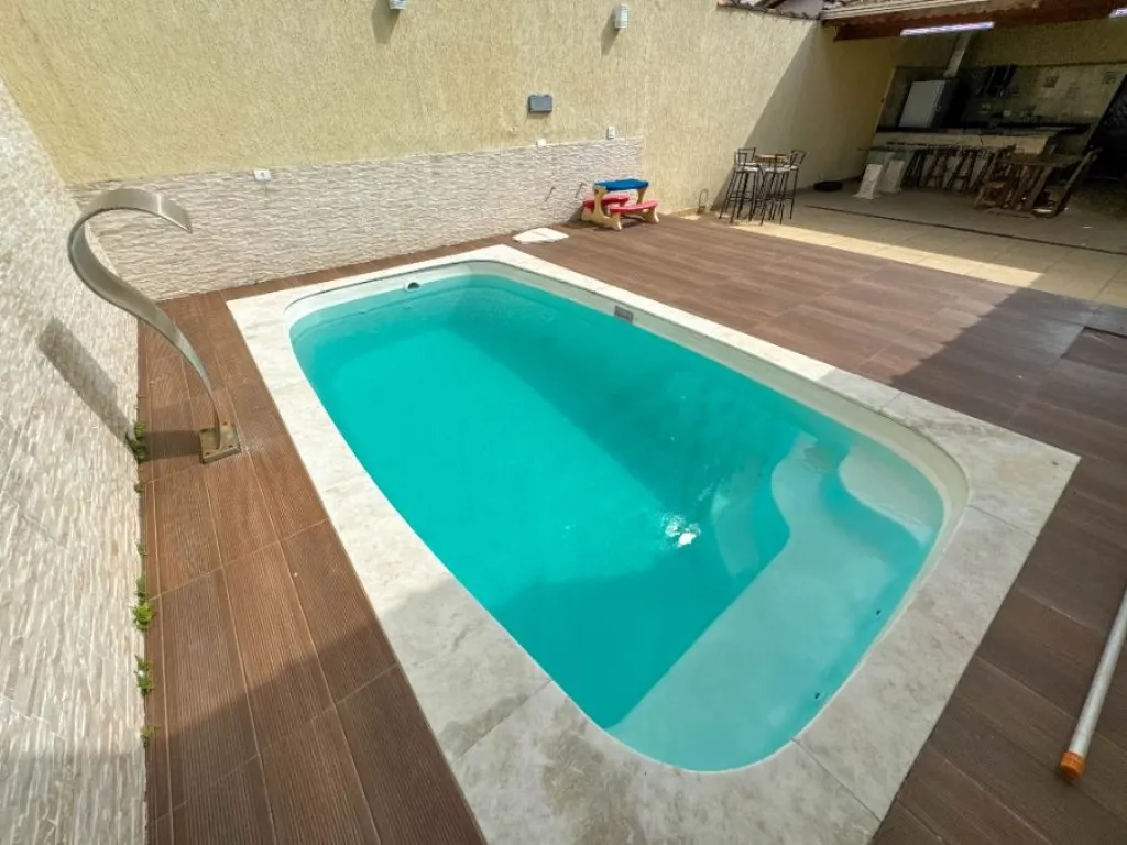 Imagem CASA COM 240,00 m² - BOQUEIRÃO - PRAIA GRANDE SP