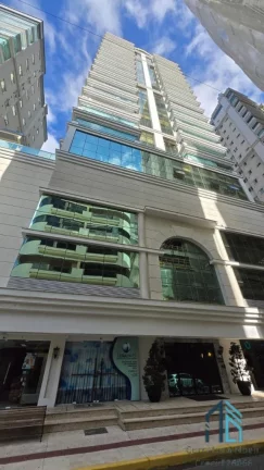 Imagem Apartamento lindo, 03 suítes, 03 vagas, Mobiliado, Meia Praia em Itapema SC