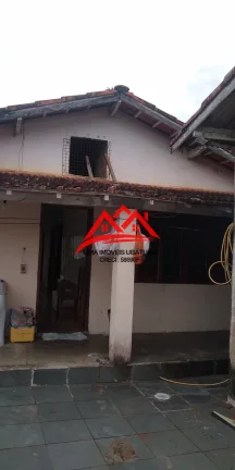 Imagem Casa à venda na Estufa I - Ubatuba, com 4 quartos e 3 banheiros