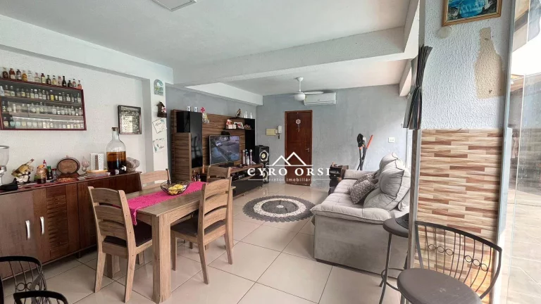 Imagem Casa com 5 dormitórios à venda, 150 m² por R$ 630.000,00 - Vila Industrial - Piracicaba/SP