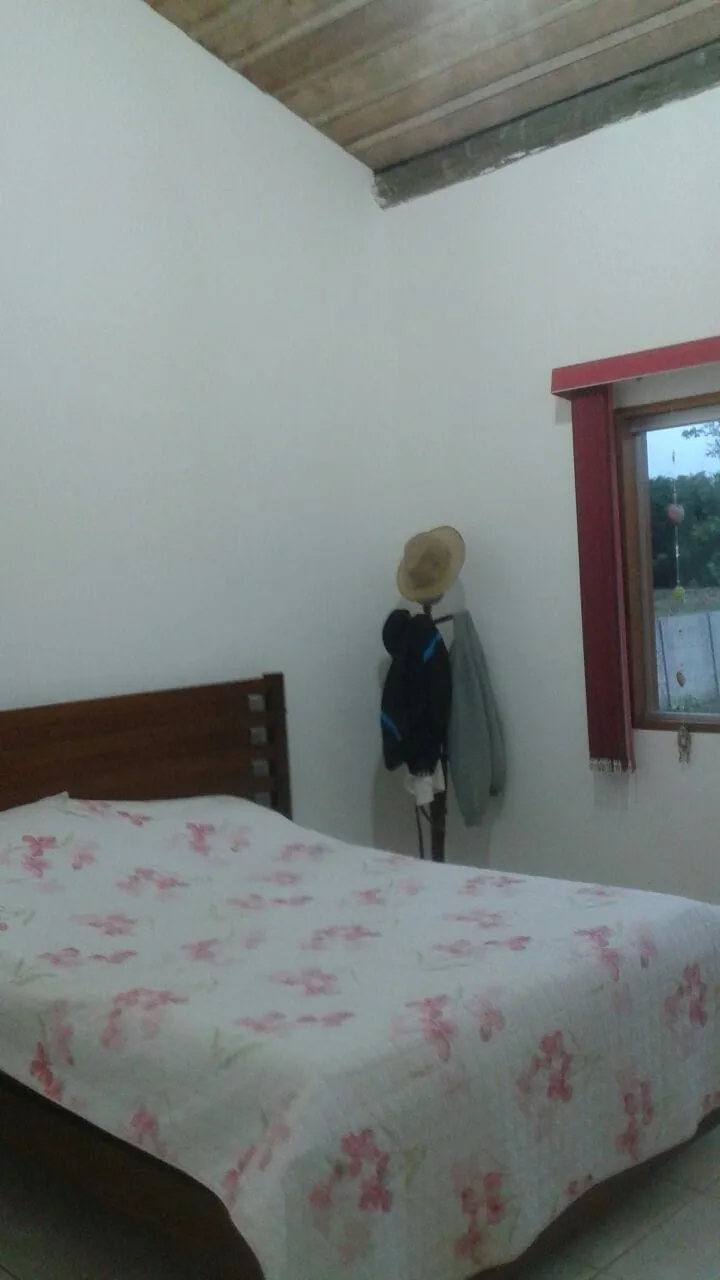 Imagem Chácara à venda 2 Quartos, 1 Suite, 4 Vagas, 2000M², Colméia, Pindamonhangaba - SP