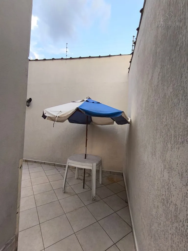 Imagem Sobrado de Condomínio c/ suíte, churrasqueira e 200m da praia - Jd Imperador
